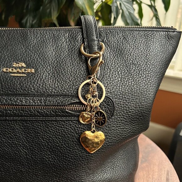 New HEARTS ALLOVER Bag Charm Gold Tone 💕 - Picture 2 of 7